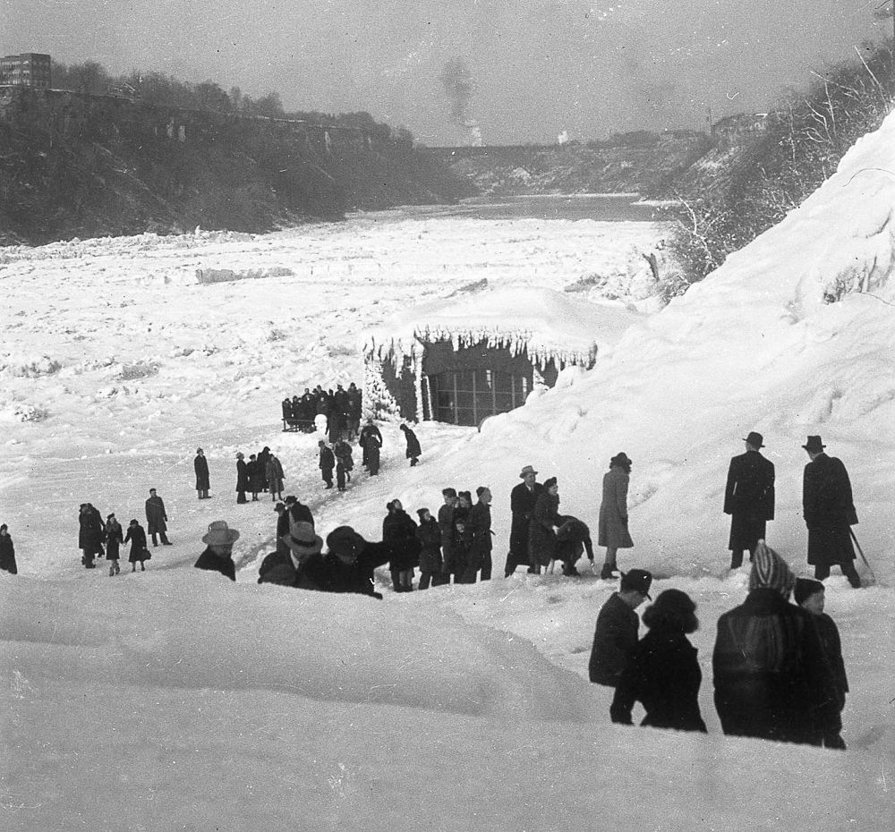 Niagara Falls  1936 4